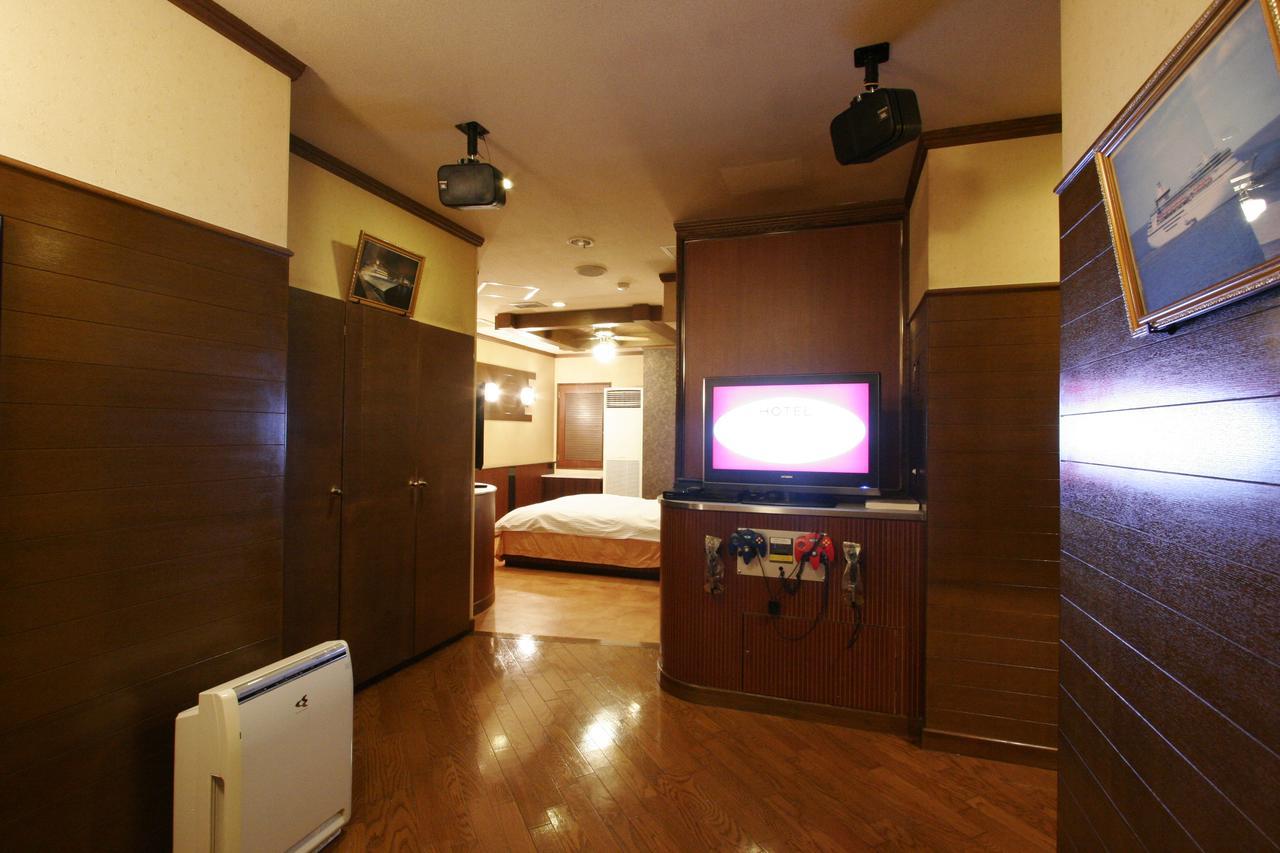 Hotel Rr (Adults Only) Yokkaichi Esterno foto